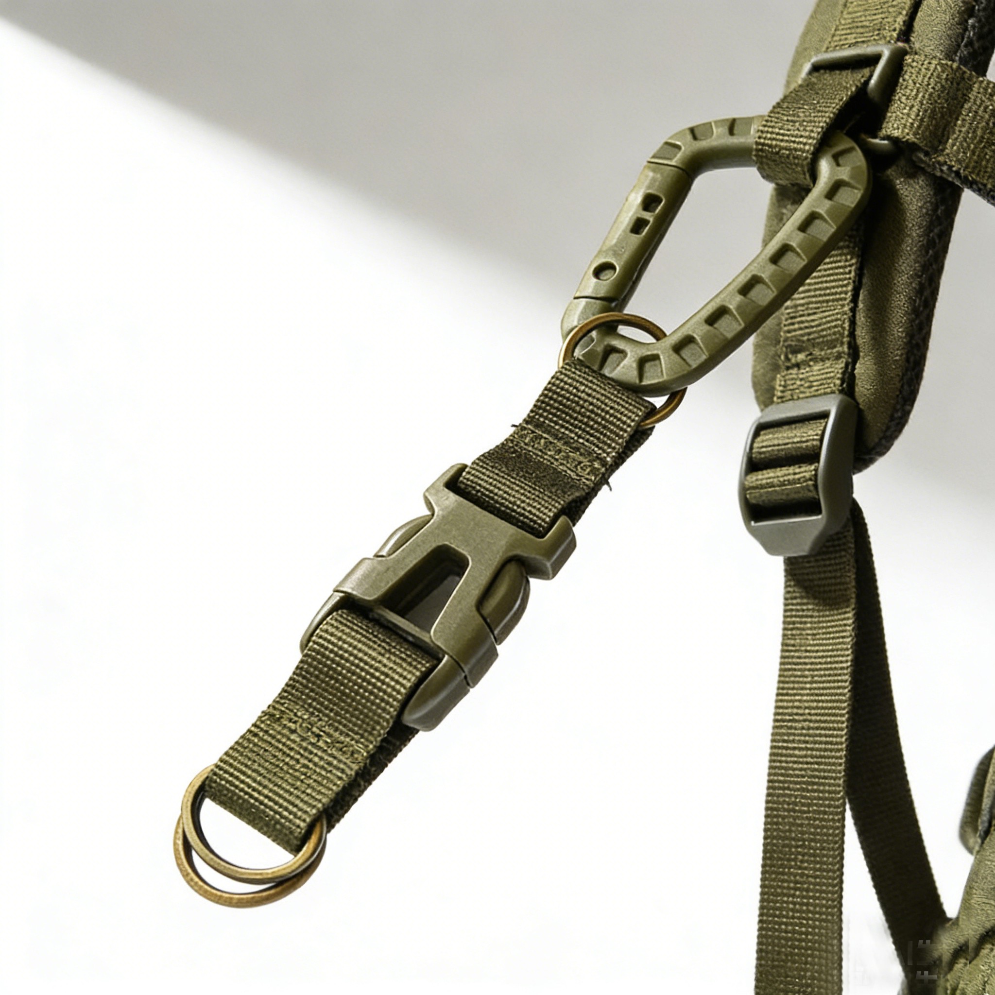 Keychain Multi Tool - Outdoor sleutelhanger Multifunctionele Molle-gordelhaak Bergbeklimmen Rugzak