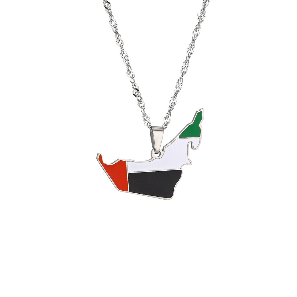 Emaille ketting met een kaart  - Men Accessories Uae recensie en prijs
